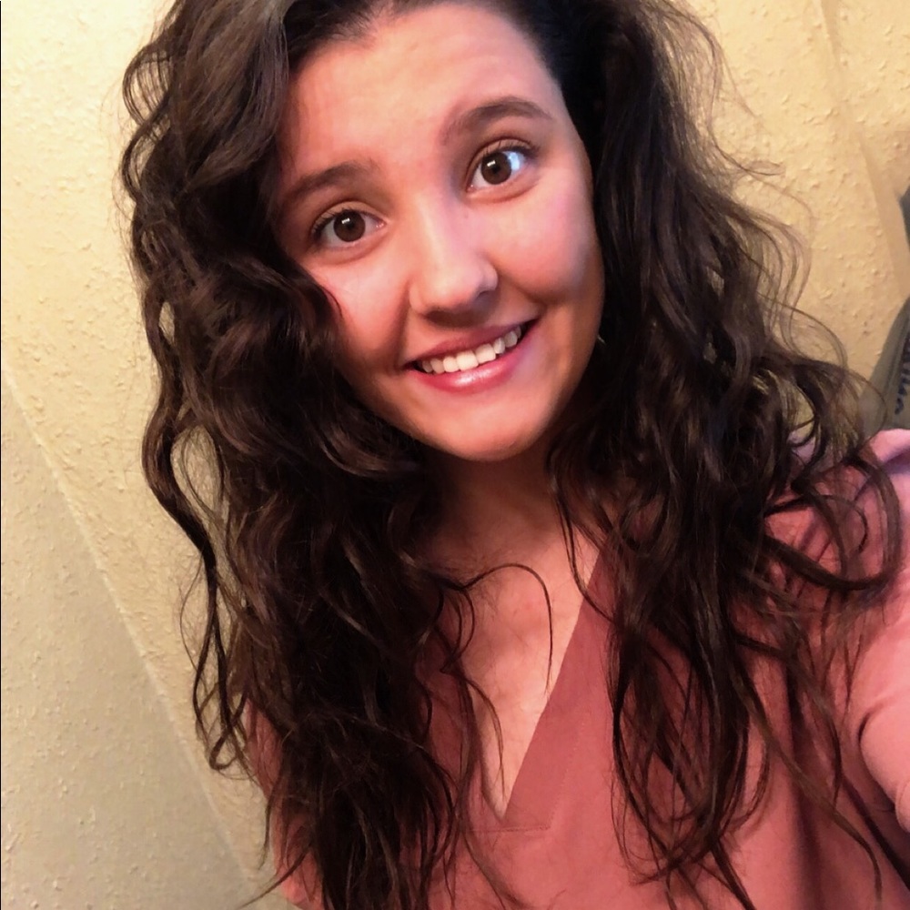 Meet your Posher, Kasee